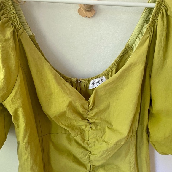 Vestique Puff Sleeve Dress - Picture 2 of 3